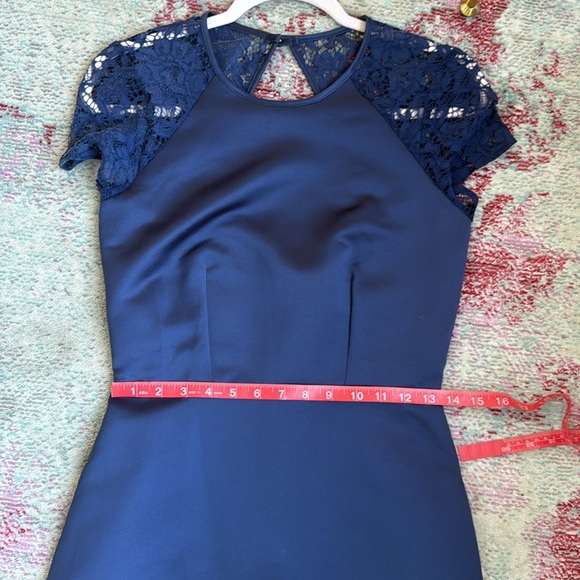 CLOSE NAVY SATIN FRILL HEM MIDI DRESS ASOS - Picture 4 of 4